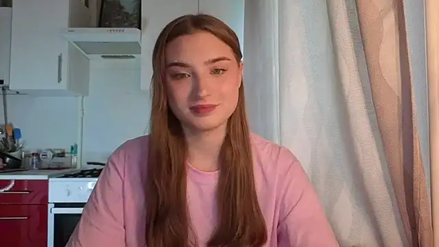 Snapshot of LissaBliss chatting on 06.25.26 LissaBliss online show from 06.25.26