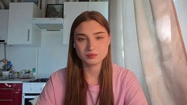 Snapshot of LissaBliss chatting on 06.27.26 LissaBliss online show from 06.27.26