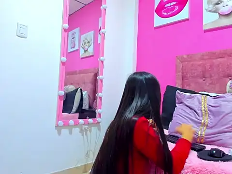 Vaiolletcooper online show from 05.11.26