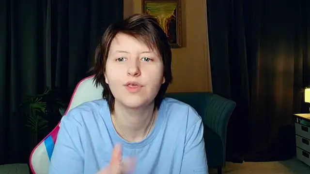 Snapshot of CarenSamele chatting on 02.13.26 CarenSamele online show from 02.13.26