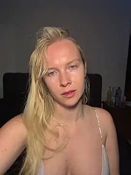 Ellie-rosee online show from 02.24.26