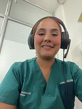 Snapshot of Noa_Harper- chatting on 04.04.26 Noa Harper- online show from 04.04.26