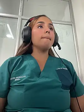 Snapshot of Noa_Harper- chatting on 04.16.26 Noa Harper- online show from 04.16.26