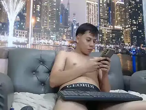 santiago xxxcol online show from 03.23.26