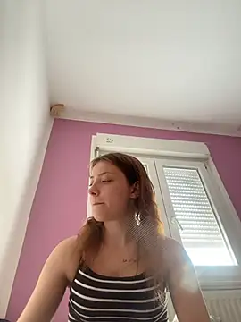 SofieKayla online show from 04.10.26