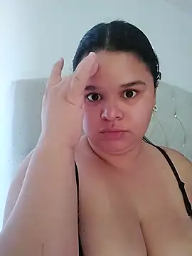 Snapshot of SamanthaStonee chatting on 02.05.26 SamanthaStonee online show from 02.05.26