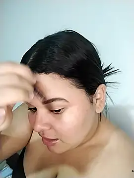 Snapshot of SamanthaStonee chatting on 02.17.26 SamanthaStonee online show from 02.17.26