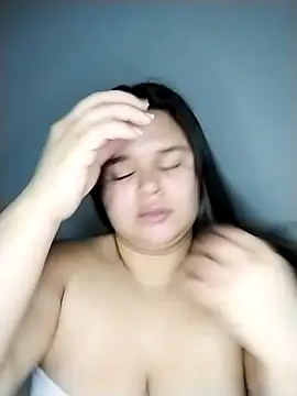 SamanthaStonee online show from 04.10.26