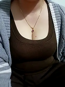 Snapshot of Tulip_ii chatting on 02.03.26 Tulip ii online show from 02.03.26