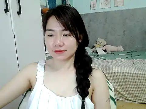 Amy8386 online show from 04.12.26