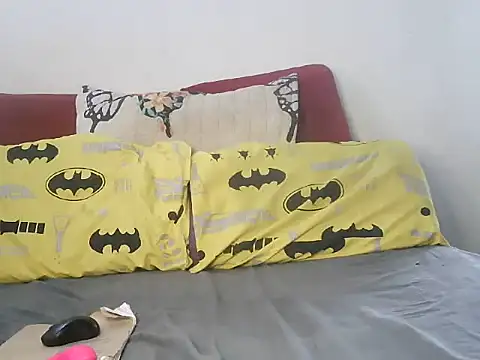 Snapshot of minniemoreee chatting on 02.19.26 minniemoreee online show from 02.19.26