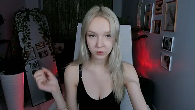 MaoqiBeverly online show from 04.02.26