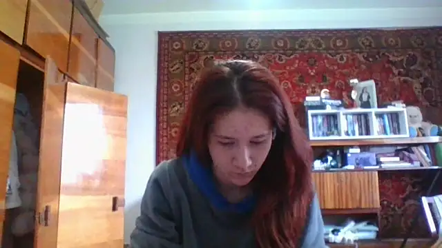 NickiKisinger online show from 04.10.26