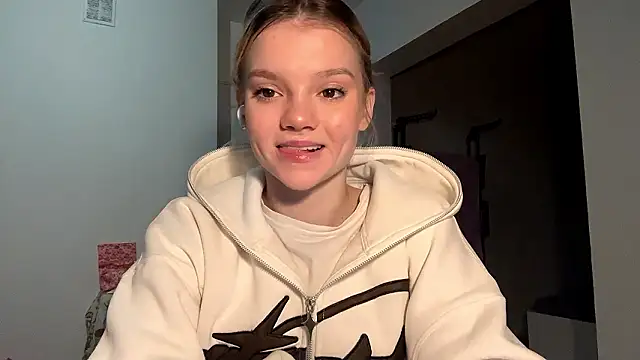 Tiffany Muse online show from 03.06.26