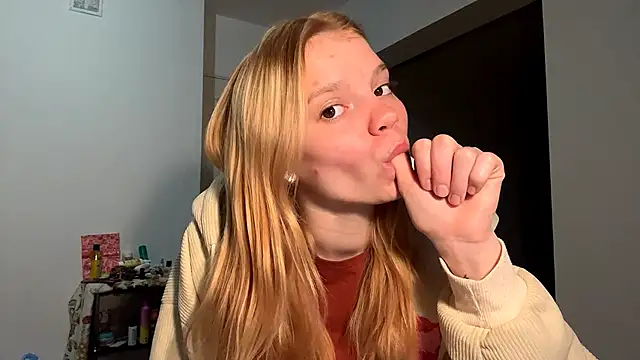 Tiffany Muse online show from 04.03.26