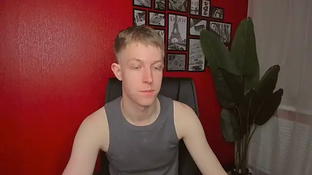 Snapshot of Dylan_Norton chatting on 06.18.26 Dylan Norton online show from 06.18.26