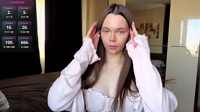 TinaScarlet online show from 03.25.26