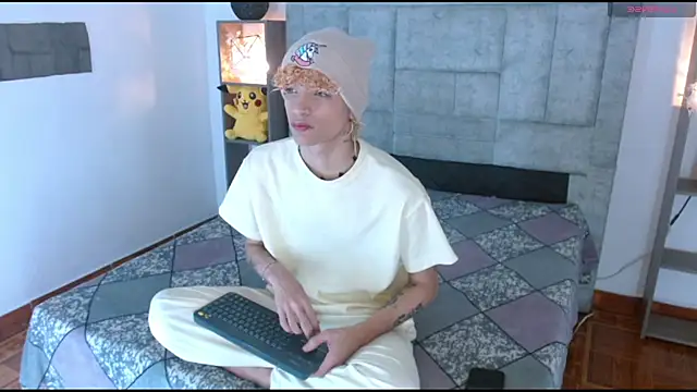 lucke collins22 online show from 02.06.26