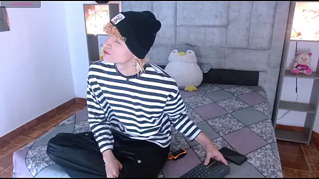 lucke collins22 online show from 02.07.26