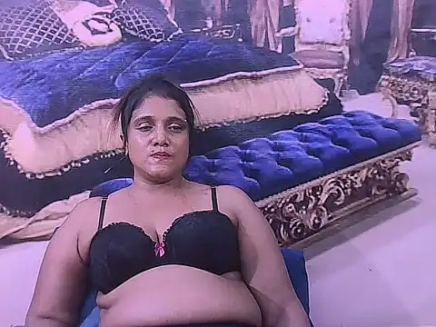 IndianSexyLady20 online show from 02.18.26