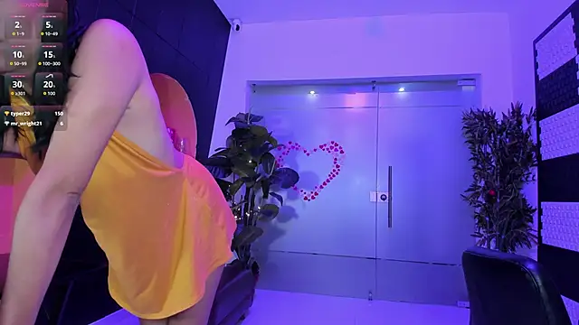 MiaKarsson online show from 04.01.26