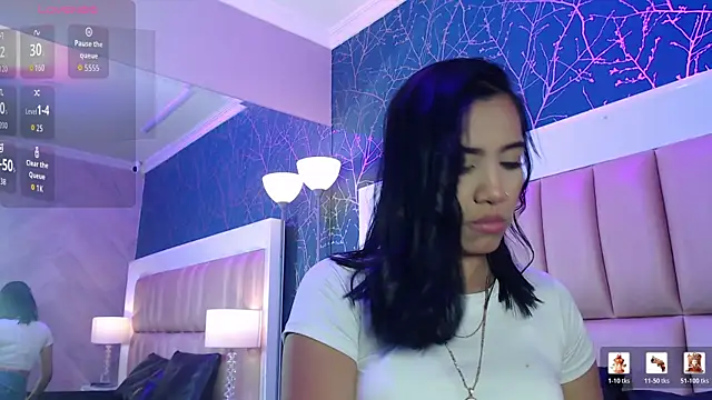 MiaKarsson online show from 05.22.26
