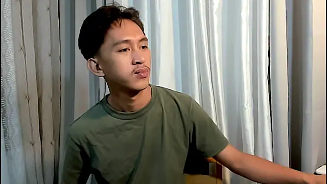  andrie69  online show from 04.17.26