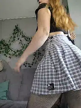 Snapshot of Mira-Werner chatting on 06.24.26 Mira-Werner online show from 06.24.26