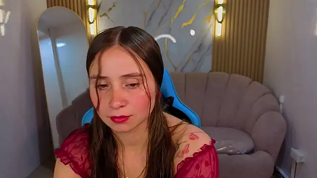 Snapshot of Ariana18_b chatting on 03.28.26 Ariana18 b online show from 03.28.26