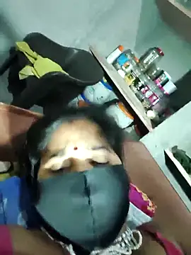 Snapshot of Sexy_khushi19 chatting on 04.12.26 Sexy khushi19 online show from 04.12.26