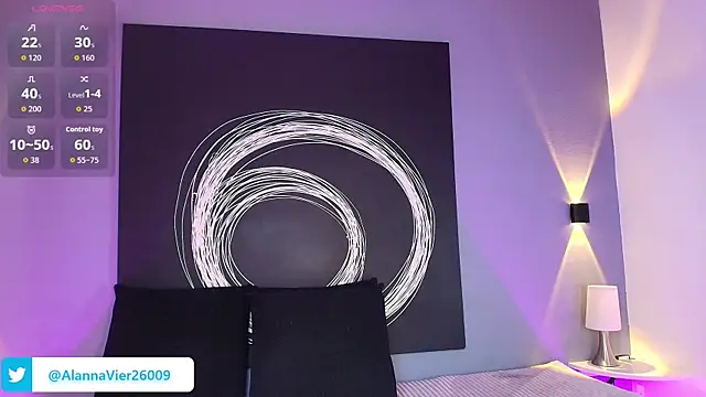 AlannaViera online show from 04.15.26