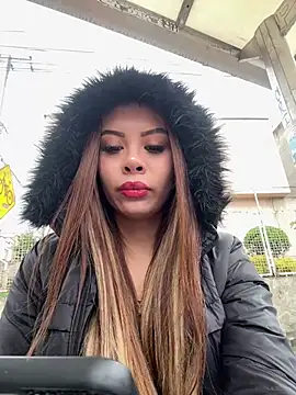 Snapshot of joeandlove chatting on 02.04.26 joeandlove online show from 02.04.26