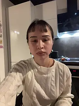 Just-Lilly online show from 03.25.26