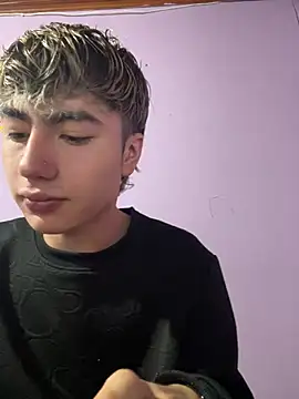 AlexanderCollman2 online show from 04.08.26