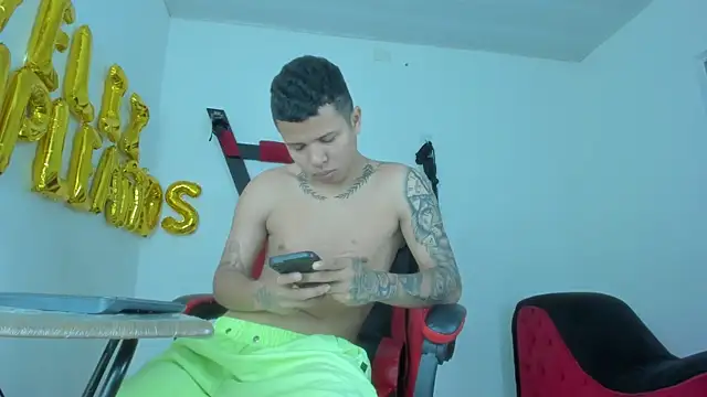 Steven and Camilo18 online show from 02.11.26