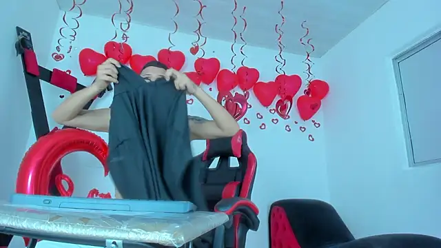 Steven and Camilo18 online show from 02.14.26