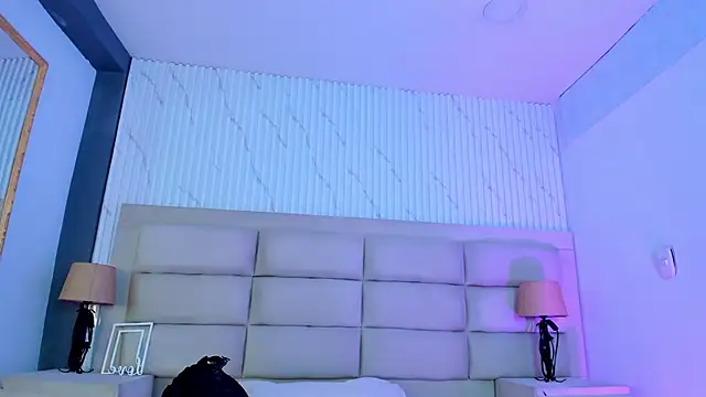 CarolineFyre online show from 03.24.26