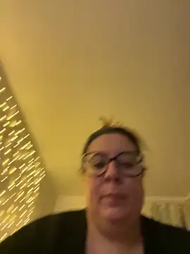 JasmineGlow7 online show from 03.13.26