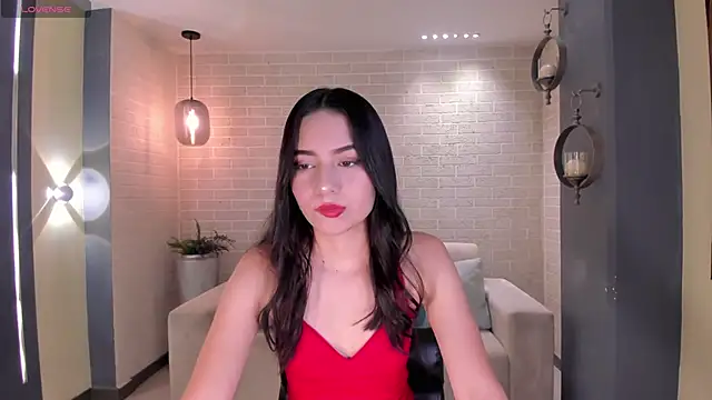 Snapshot of LucieMartin chatting on 02.28.26 LucieMartin online show from 02.28.26