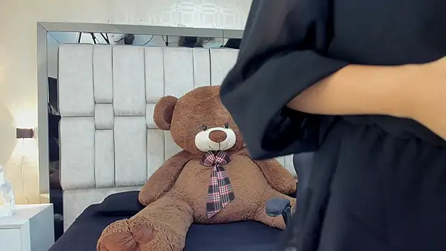 ValeryCooper18 online show from 02.20.26