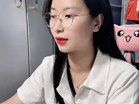 Linne6789 online show from 03.02.26