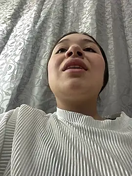 Snapshot of DULCE_MARIA_EF chatting on 02.05.26 DULCE MARIA EF online show from 02.05.26