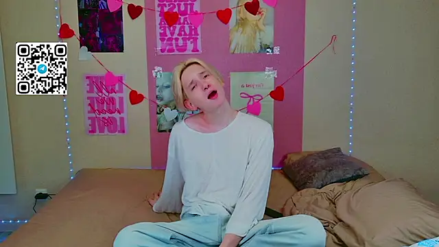 Snapshot of Ron_Vilss chatting on 02.21.26 Ron Vilss online show from 02.21.26