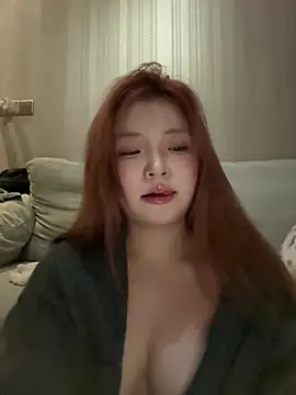 Snapshot of Rabbit-15 chatting on 02.20.26 Rabbit-15 online show from 02.20.26