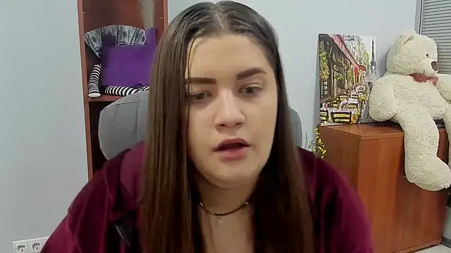 Snapshot of Maddinia chatting on 02.20.26 Maddinia online show from 02.20.26