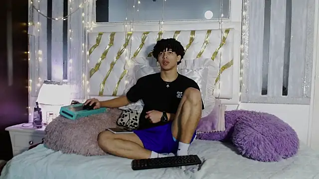 ian smith  online show from 02.05.26