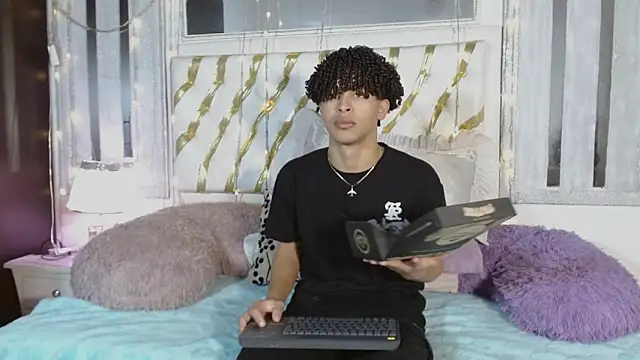 ian smith  online show from 02.27.26