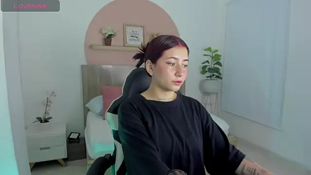 charlottee27  online show from 02.27.26