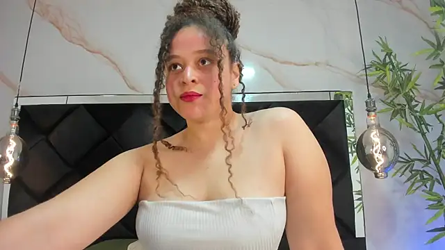 IrinaVoshh  online show from 04.08.26