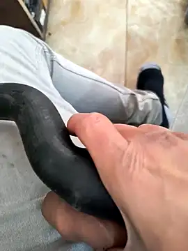 Snapshot of Castrol1289 chatting on 02.04.26 Castrol1289 online show from 02.04.26